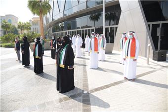  Dr. Abdulrahman Al-Awar: 'The UAE flag is a symbol of pride and national unity.'