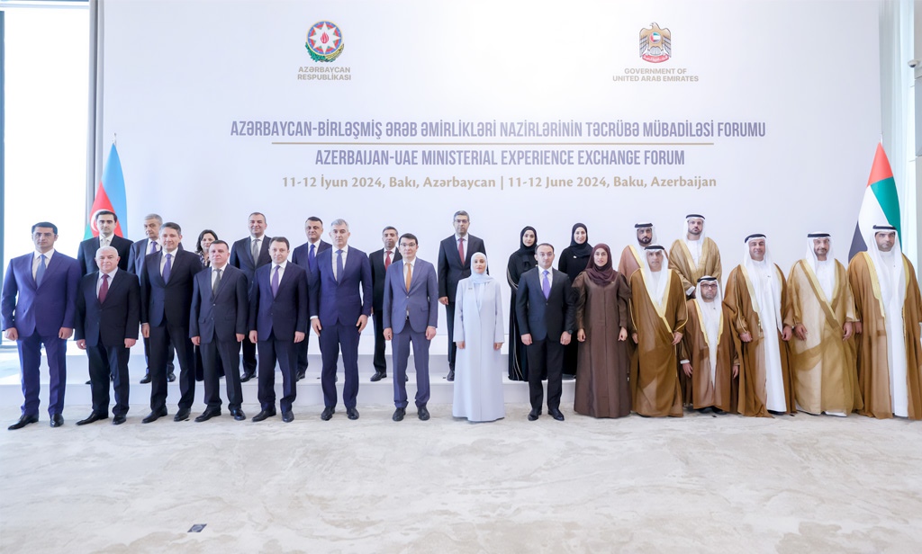 The governments of UAE and Azerbaijan held a forum on ministerial experience exchange